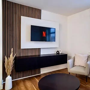 Modern 2 Bedroom In Free Parking Holiday home